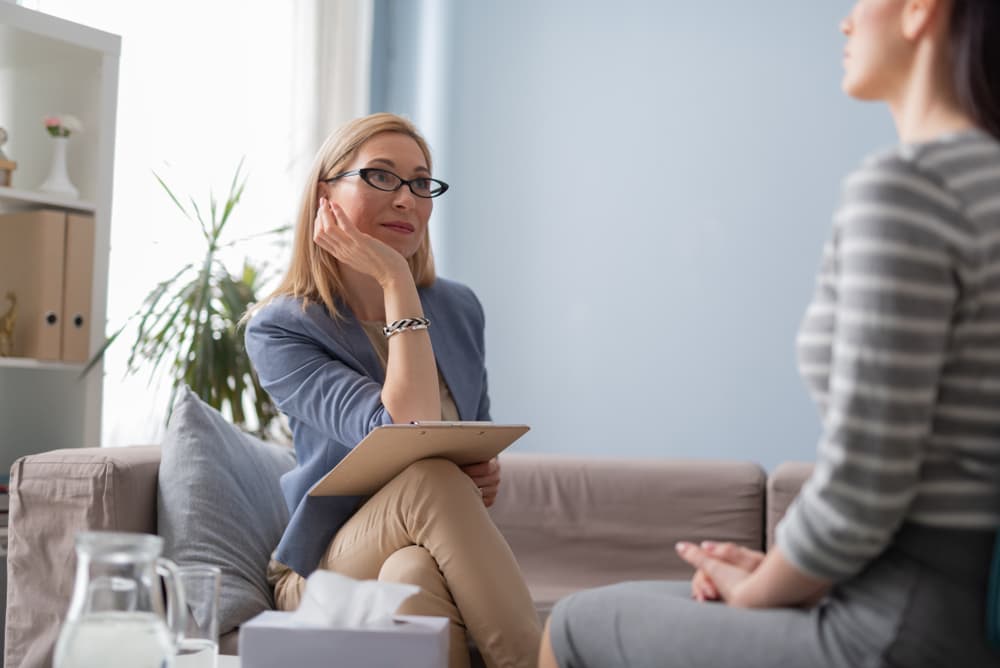 Why the Right Therapist Can Be a Game-Changer in Recovery