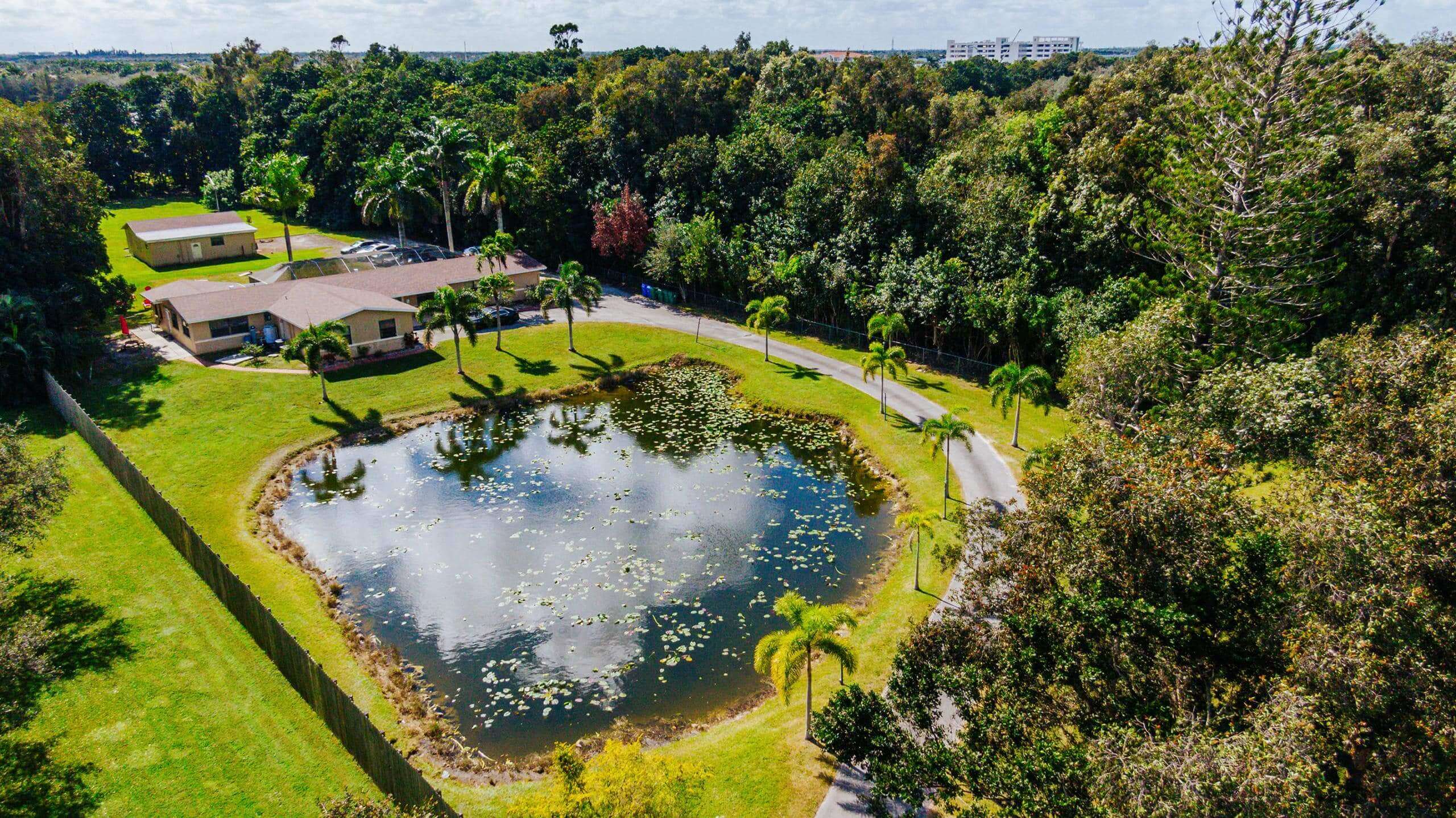 Administration Facility Photo 15